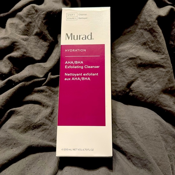 Murad Hydration AHA/BHA Exfoliating Cleanser Retail $60

New in Box - Picture 1 of 1